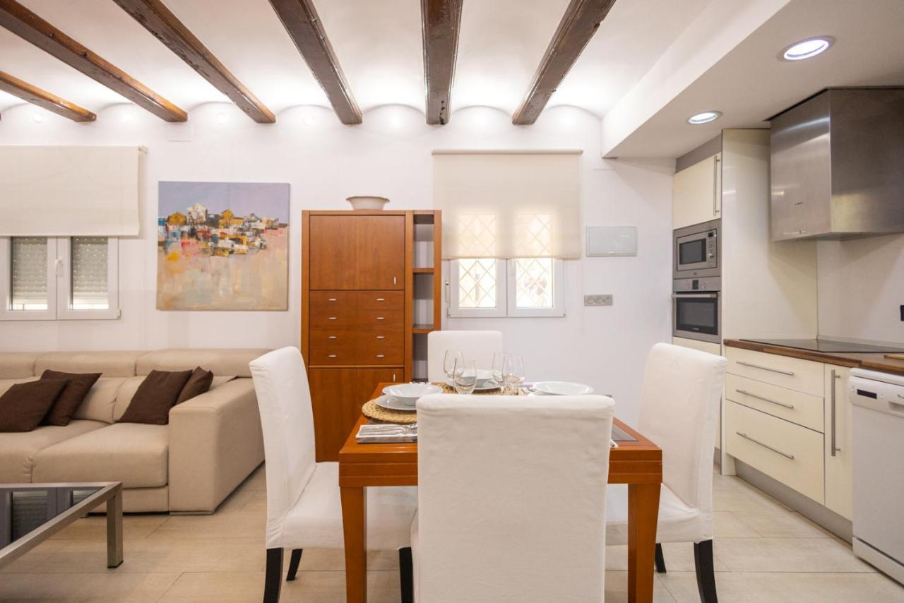 Florit Flats - The Old Town Appartement *